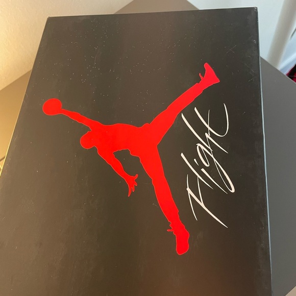 Jordan 4 Retro (GS) - Picture 6 of 6